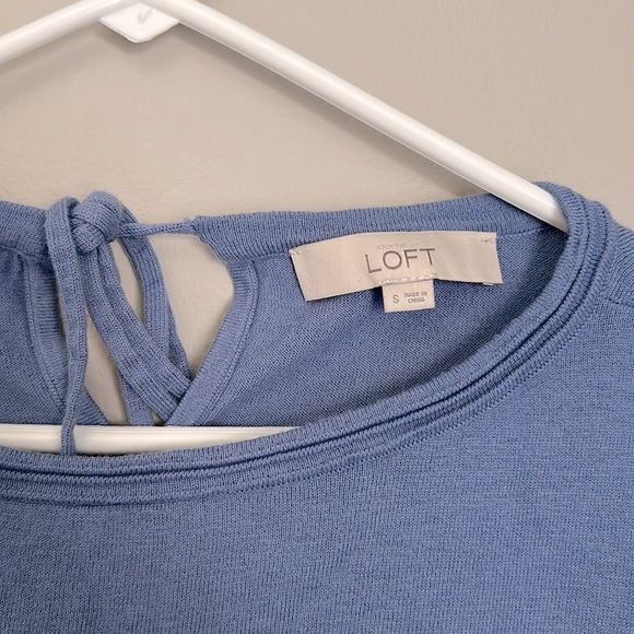 LOFT Lantern Sleeve Pullover Blouse - Picture 3 of 5